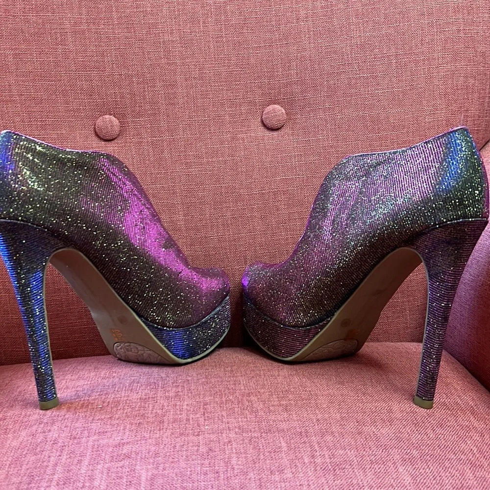 CHINESE LAUNDRY STILETTO BOOTIES SIZE‎ 9M